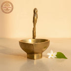 Aarti Deepak