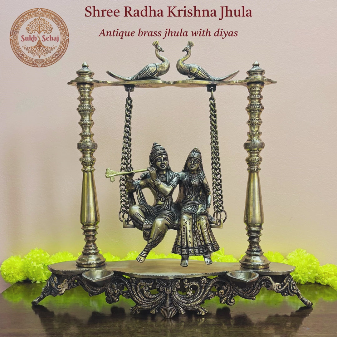 Shree Radha Krishna Jhula - Large